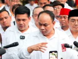 Pecahnya Suara Relawan Jokowi yang Dipertanyakan